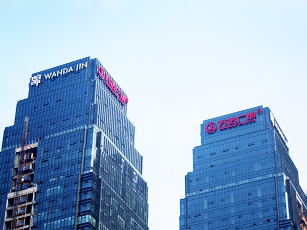 幕墻樓頂發(fā)光字