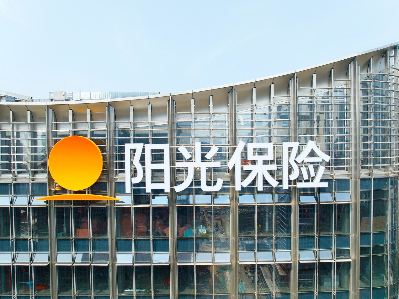 高空樓體發(fā)光字制作廠家怎么選？
