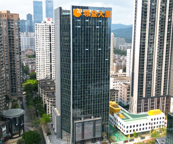 高空外墻發(fā)光字