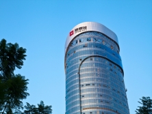 高樓大廈發(fā)光字安裝施工方案！
